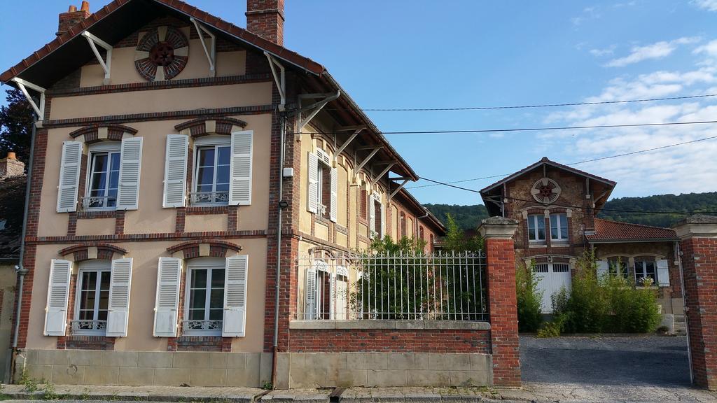 Villa Le Gite De Romane Domaine Du Vendangeoir Vinay  Zimmer foto