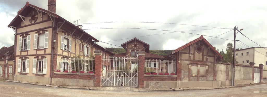 Villa Le Gite De Romane Domaine Du Vendangeoir Vinay  Exterior foto